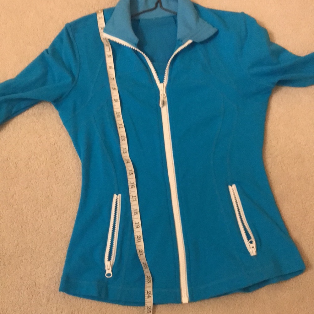 Lululemon Jacket - Picture 8 of 8